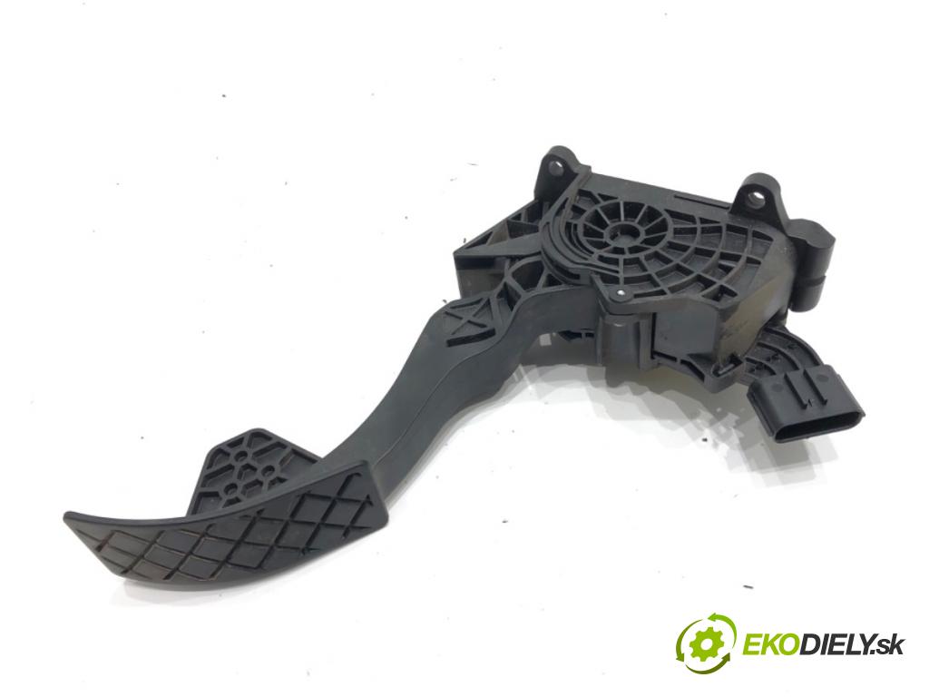 SKODA FABIA III (NJ3) 2014 - 2022    1.4 TDI 77 kW [105 KM] olej napędowy 2014 - 2022  Potenciometer plynu 6C1723503D (Pedále)