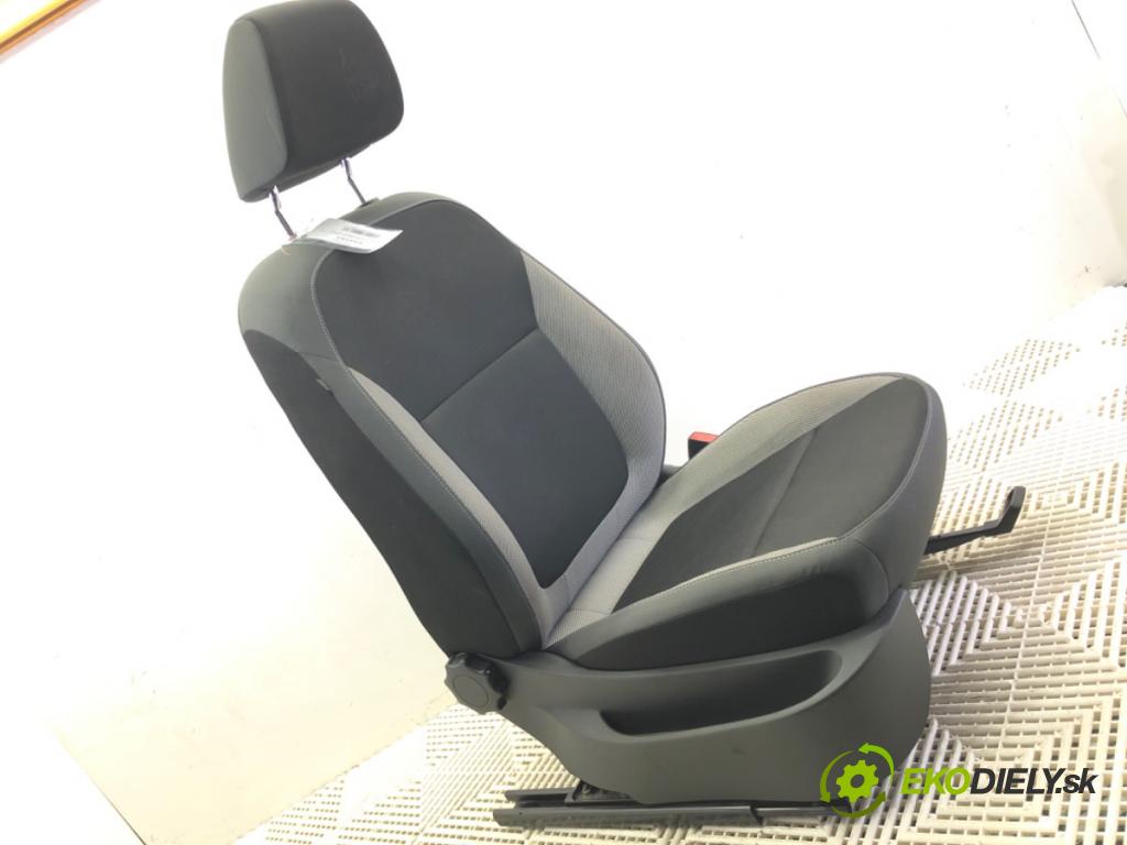 SKODA FABIA III (NJ3) 2014 - 2022    1.4 TDI 77 kW [105 KM] olej napędowy 2014 - 2022  Sedadlo pravy predný
