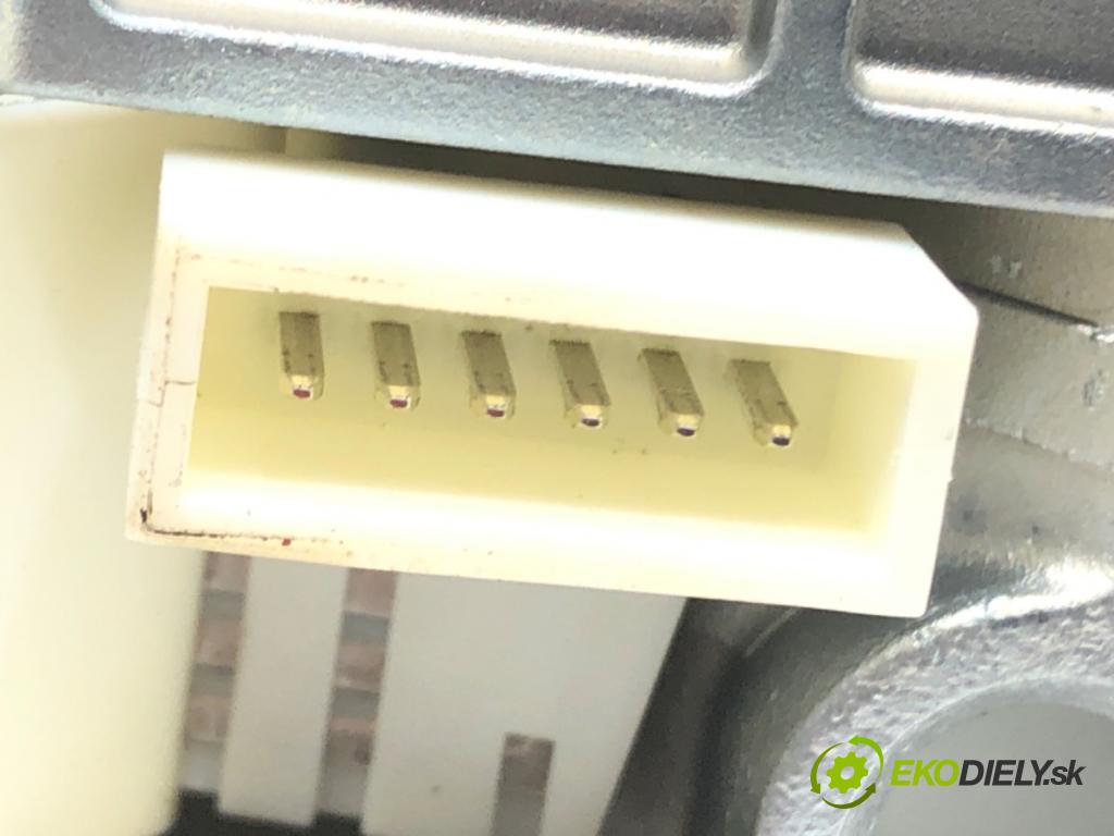 OPEL ASTRA H GTC (A04) 2005 - 2010    1.6 (L08) 77 kW [105 KM] benzyna 2005 - 2010  spinačka  (Spínacie skrinky a kľúče)