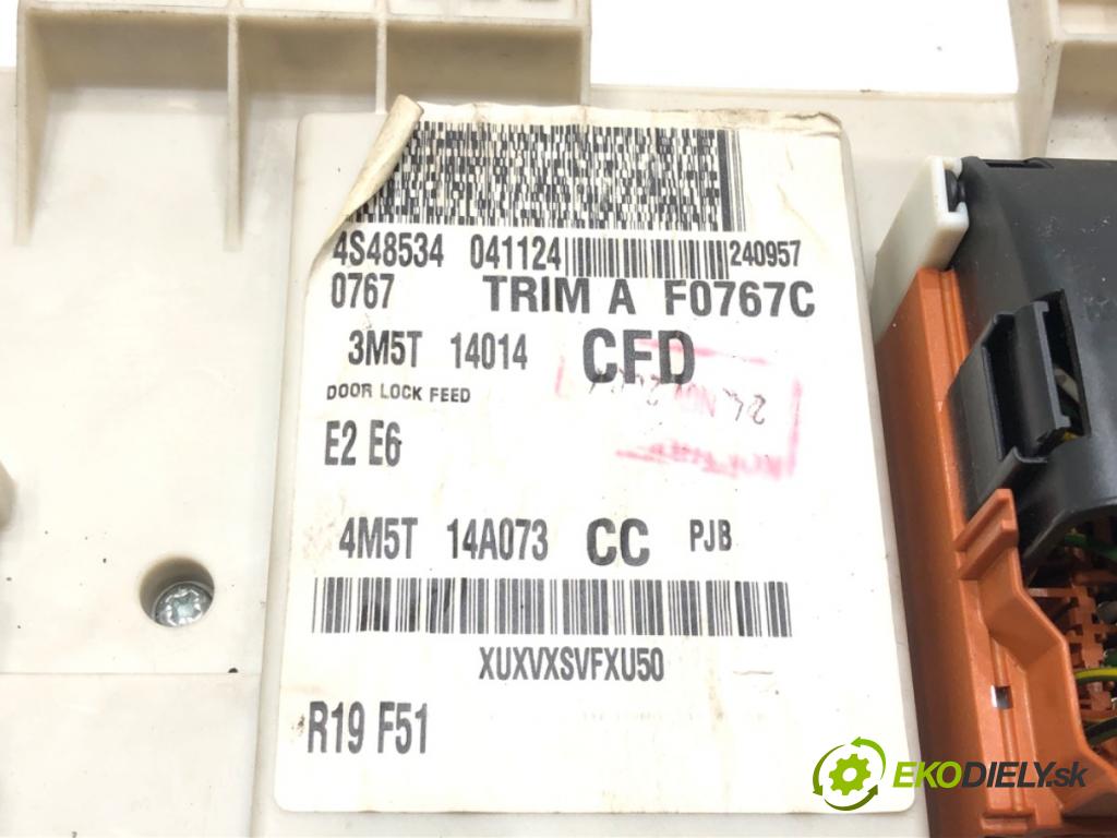 FORD FOCUS C-MAX (DM2) 2003 - 2007    1.8 92 kW [125 KM] benzyna 2004 - 2007  modul BSI 4M5T-14A073-CC (Pojistkové skříňky)