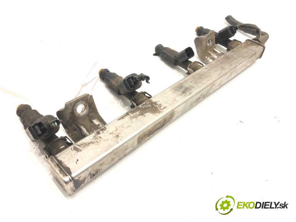 FORD FOCUS C-MAX (DM2) 2003 - 2007    1.8 92 kW [125 KM] benzyna 2004 - 2007  Lišta vstrekovacia 4M5G-9D280-DA (Vstrekovacie lišty)