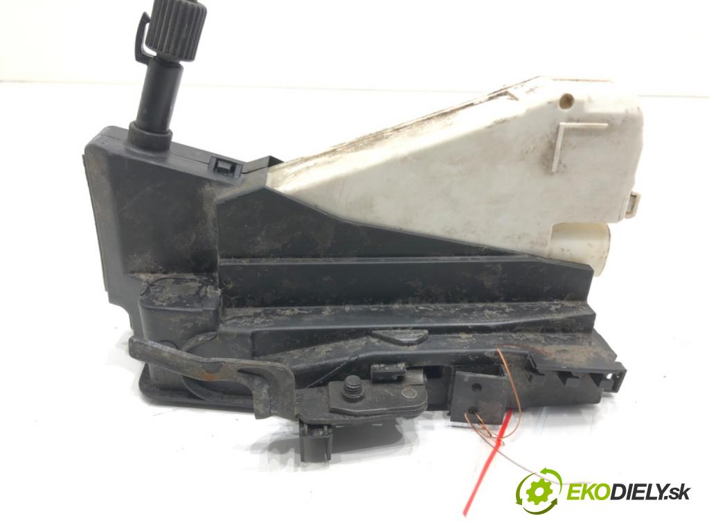 VW SHARAN (7M8, 7M9, 7M6) 1995 - 2010    1.9 TDI 85 kW [115 KM] olej napędowy 2000 - 2010  zámok dveře pravý přední část