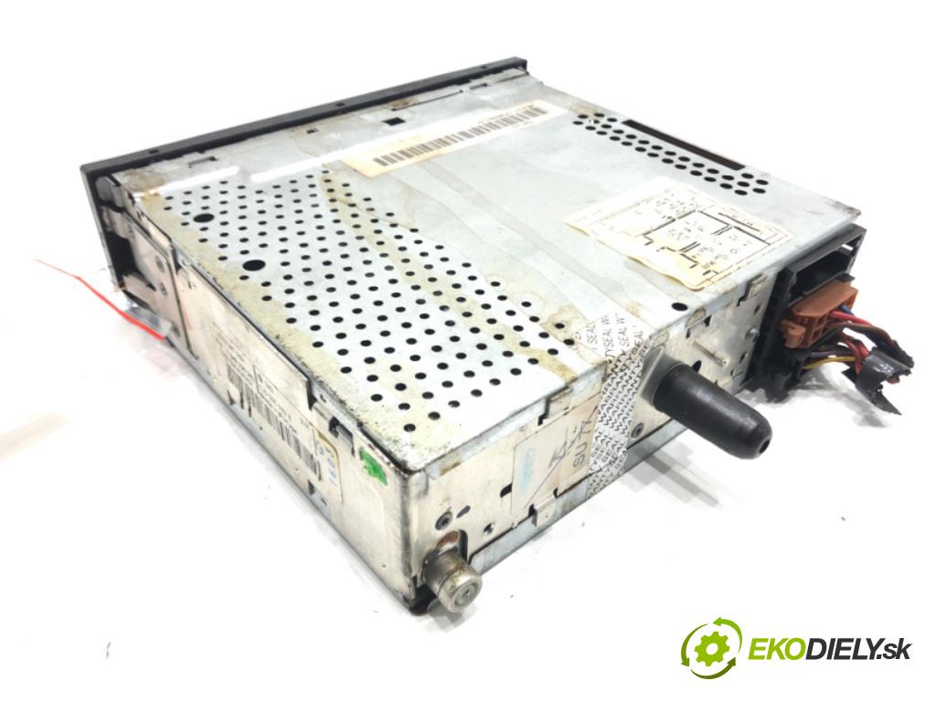 VW SHARAN (7M8, 7M9, 7M6) 1995 - 2010    1.9 TDI 85 kW [115 KM] olej napędowy 2000 - 2010  RADIO 1J0035152E (Audio zariadenia)