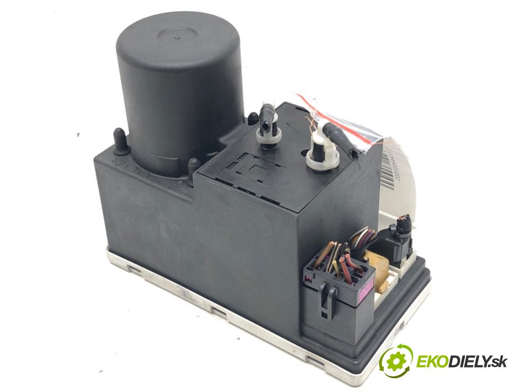 AUDI A4 B5 Avant (8D5) 1994 - 2002    2.5 TDI 110 kW [150 KM] olej napędowy 1997 - 2001  pumpa centrálneho zámku 8D0862257B (Riadiace jednotky centrálneho zámku)