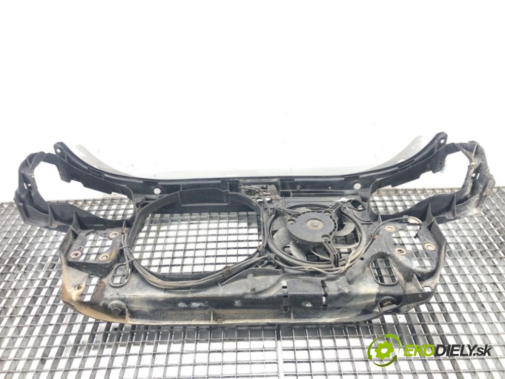 AUDI A4 B5 Avant (8D5) 1994 - 2002    2.5 TDI 110 kW [150 KM] olej napędowy 1997 - 2001  držák přední část  (Výztuhy přední)