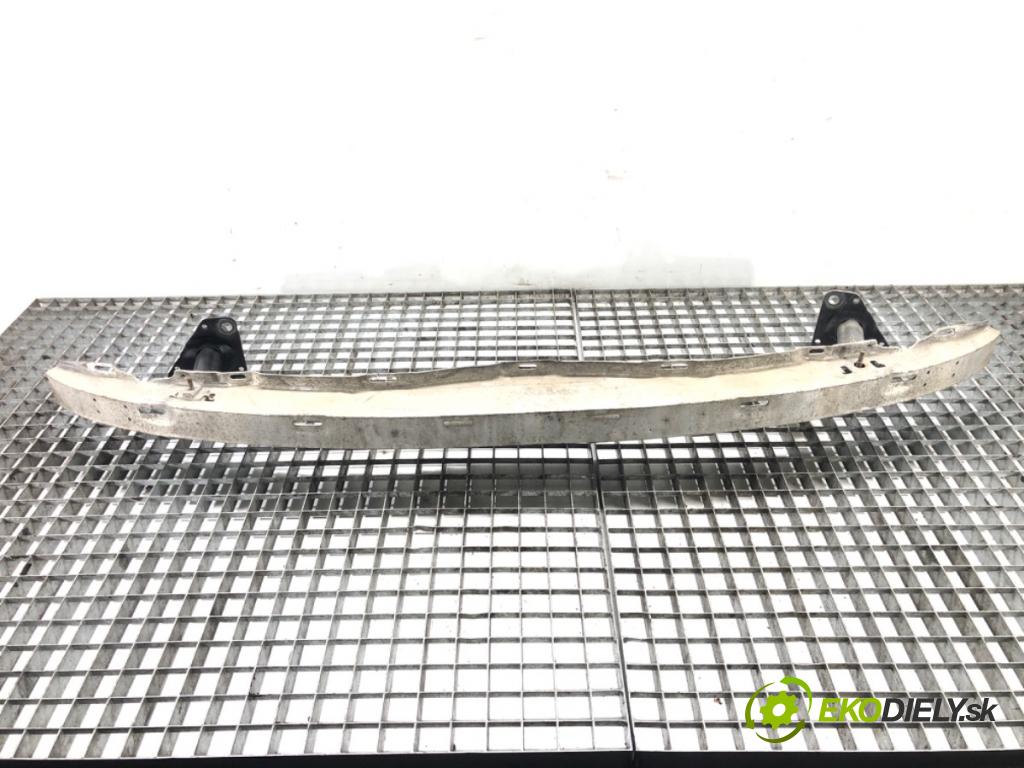 AUDI A4 B5 Avant (8D5) 1994 - 2002    2.5 TDI 110 kW [150 KM] olej napędowy 1997 - 2001  výztuha nárazníka přední část  (Výztuhy přední)