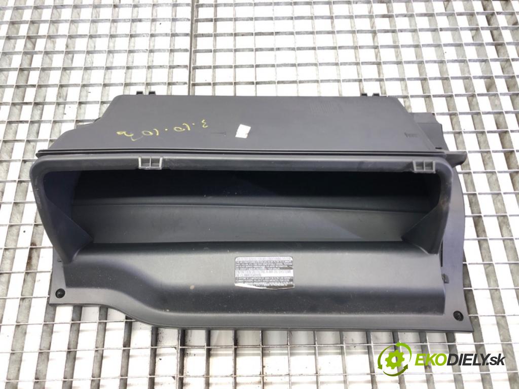 TOYOTA AURIS (_E15_) 2006 - 2012    1.6 (ZRE151_) 91 kW [124 KM] benzyna 2007 - 2012  Priehradka, kastlík spolujazdca  (Priehradky, kastlíky)