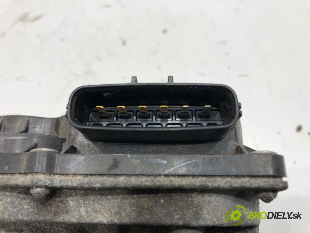 TOYOTA AURIS (_E15_) 2006 - 2012    1.6 (ZRE151_) 91 kW [124 KM] benzyna 2007 - 2012  Škrtiaca klapka 22030-37010 (Škrtiace klapky)
