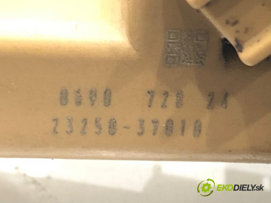 TOYOTA AURIS (_E15_) 2006 - 2012    1.6 (ZRE151_) 91 kW [124 KM] benzyna 2007 - 2012  Lišta vstrekovacia 23250-37010 (Vstrekovacie lišty)