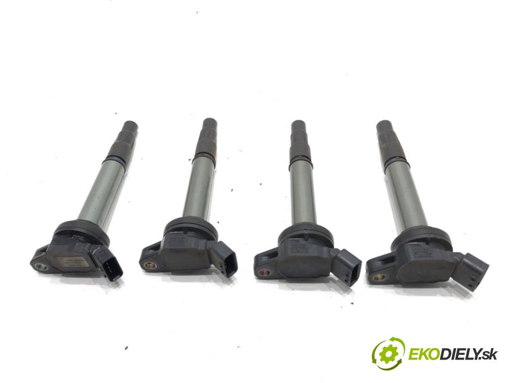 TOYOTA AURIS (_E15_) 2006 - 2012    1.6 (ZRE151_) 91 kW [124 KM] benzyna 2007 - 2012  Cievka zapaľovacia 10R-035444 (Zapaľovacie cievky, moduly)