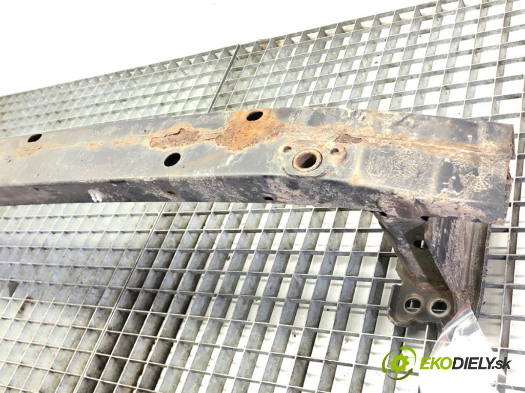 TOYOTA AURIS (_E15_) 2006 - 2012    1.6 (ZRE151_) 91 kW [124 KM] benzyna 2007 - 2012  výztuha nárazníka přední část  (Výztuhy přední)