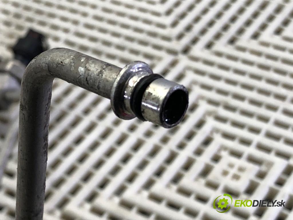 TOYOTA AURIS (_E15_) 2006 - 2012    1.6 (ZRE151_) 91 kW [124 KM] benzyna 2007 - 2012  rúrka klimatizácie  (Rúrky klimatizácie)