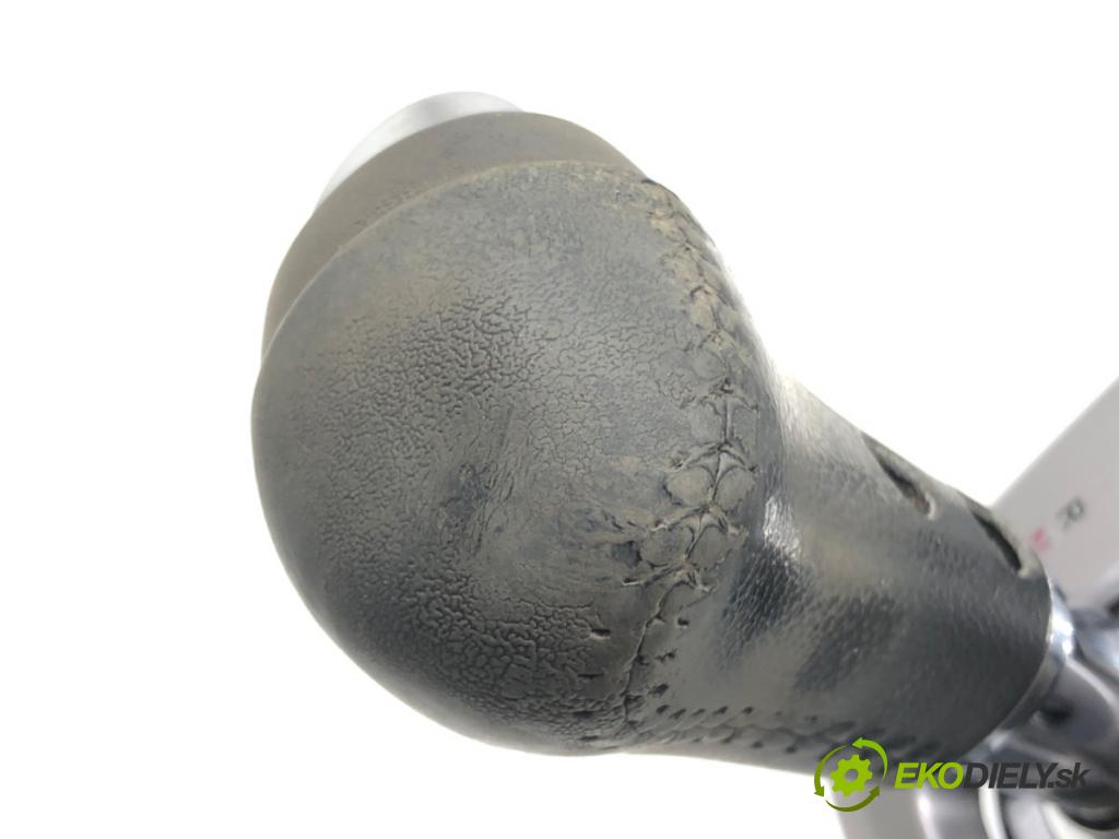 HONDA CR-V III (RE_) 2006 - 2022    2.0 i-VTEC (RE5, RE1) 110 kW [150 KM] benzyna 2007 - 2012  Kulisa SWW-G700 (Rýchlostné páky / kulisy)