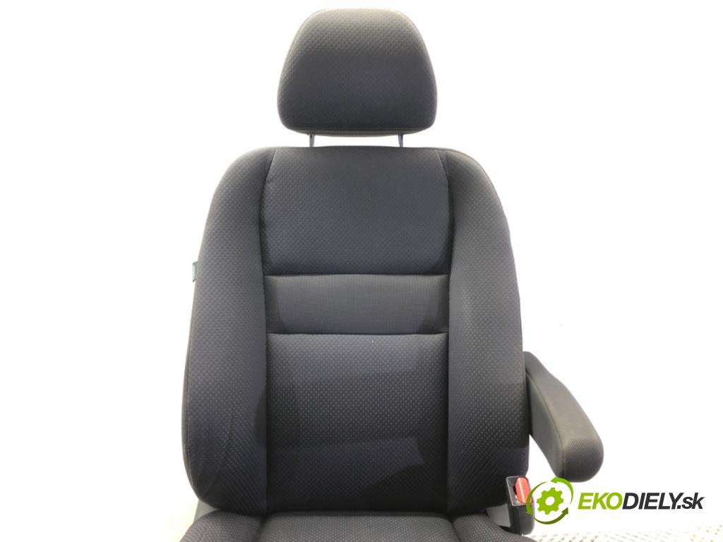 HONDA CR-V III (RE_) 2006 - 2022    2.0 i-VTEC (RE5, RE1) 110 kW [150 KM] benzyna 2007 - 2012  Sedadlo pravy predný