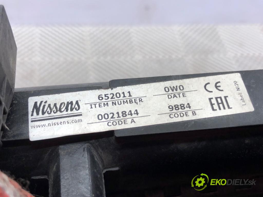 VW GOLF IV (1J1) 1997 - 2008    1.6 16V 77 kW [105 KM] benzyna 2000 - 2005  Chladič vody  (Chladiče vody)