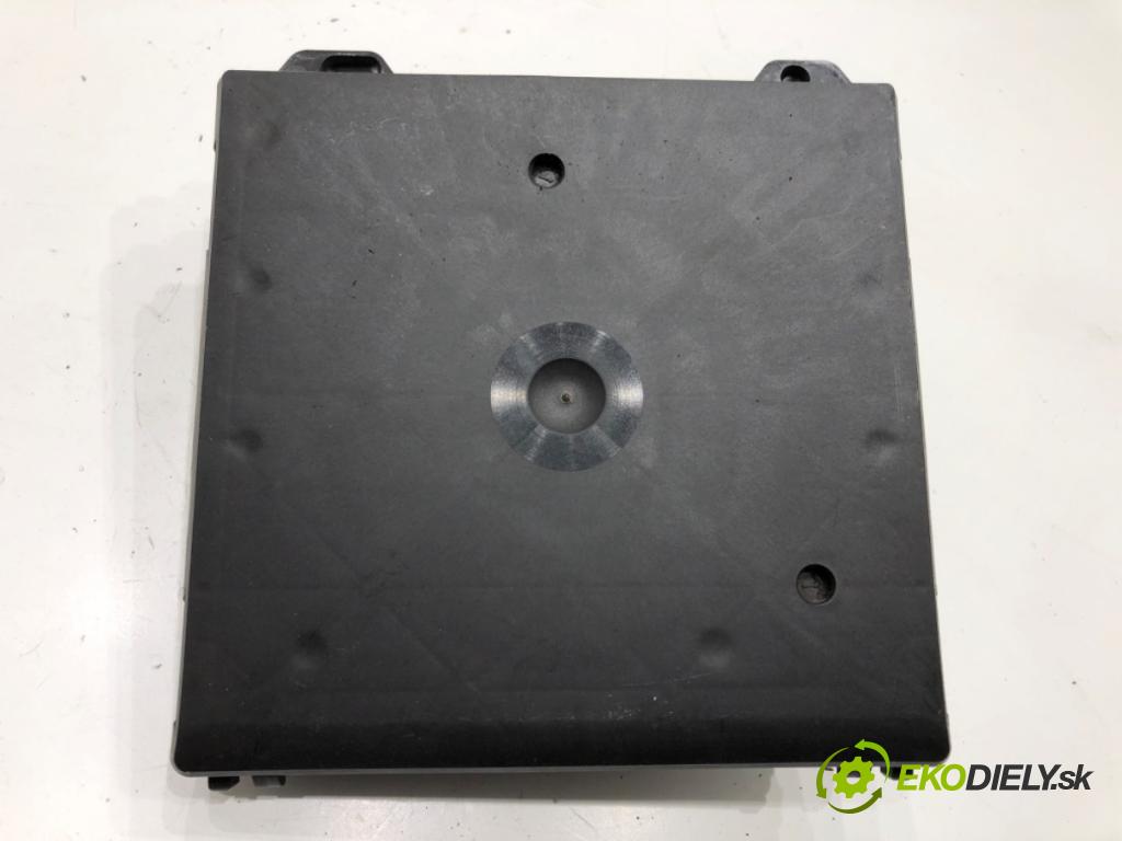 VW POLO (9N_, 9A_) 2001 - 2014    1.4 16V 55 kW [75 KM] benzyna 2001 - 2008  Modul komfortu 6Q1937049C (Moduly komfortu)