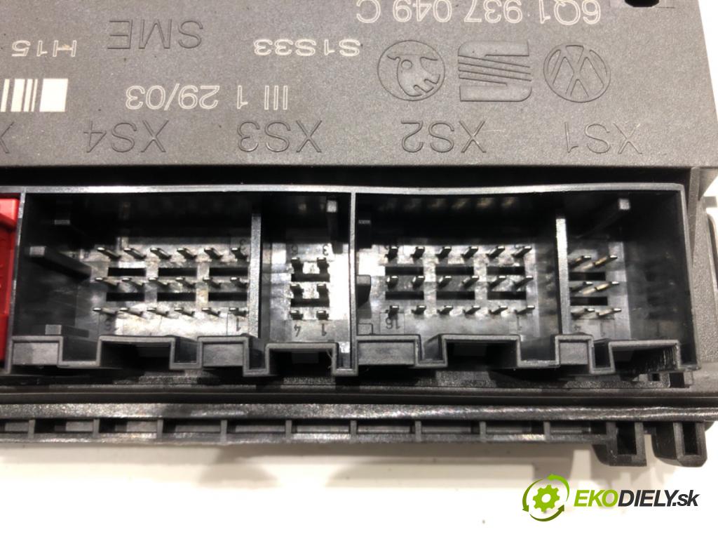 VW POLO (9N_, 9A_) 2001 - 2014    1.4 16V 55 kW [75 KM] benzyna 2001 - 2008  Modul komfortu 6Q1937049C (Moduly komfortu)