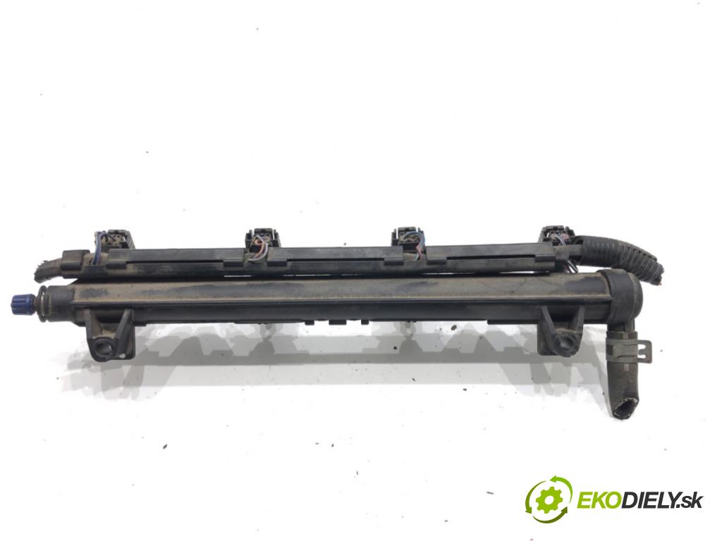 VW POLO (9N_, 9A_) 2001 - 2014    1.4 16V 55 kW [75 KM] benzyna 2001 - 2008  Lišta vstrekovacia 036133319BF (Vstrekovacie lišty)