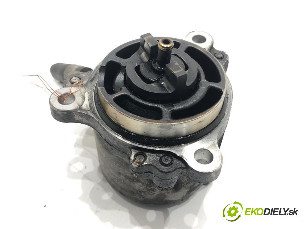 MAZDA 5 (CR19) 2005 - 2010    2.0 CD (CR19) 81 kW [110 KM] olej napędowy 2005 - 2010  Pumpa vákuová RF7J18G00