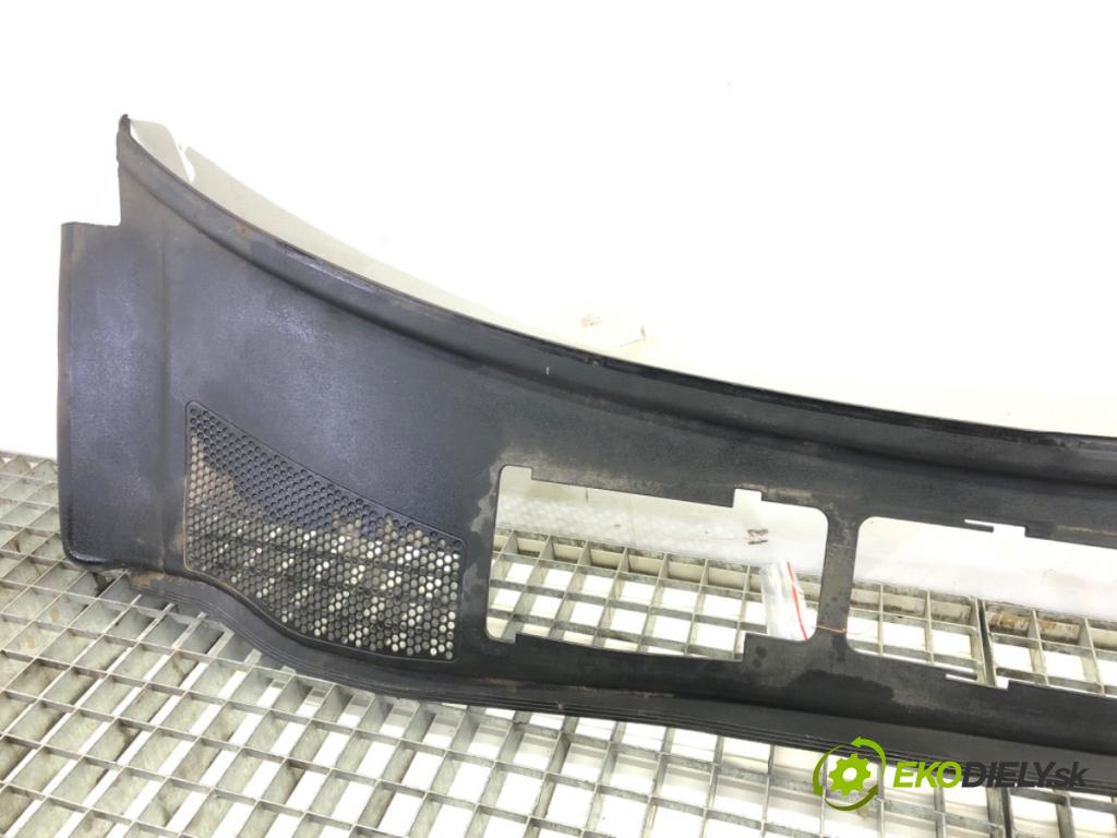 VW PASSAT B5.5 Variant (3B6) 2000 - 2005    1.9 TDI 74 kW [101 KM] olej napędowy 2000 - 2005  Torpédo, plast pod čelné okno 3B1819417D (Torpéda)