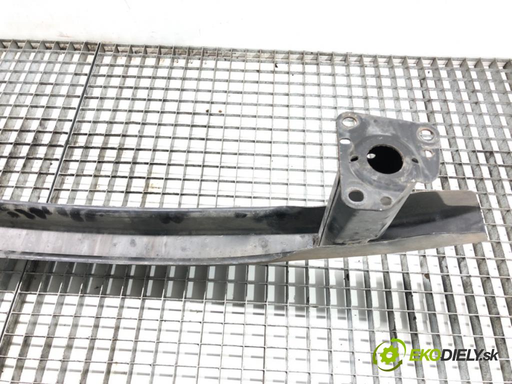 VW PASSAT B5.5 Variant (3B6) 2000 - 2005    1.9 TDI 74 kW [101 KM] olej napędowy 2000 - 2005  výztuha nárazníka přední část  (Výztuhy přední)