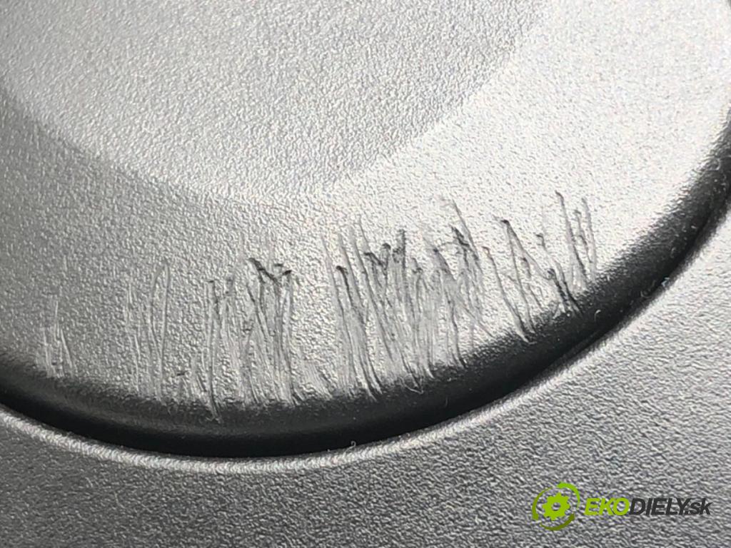 MAZDA 6 Station Wagon (GY) 2002 - 2008    2.0 (GYEW) 104 kW [141 KM] benzyna 2002 - 2007  RADIO GJ6G66DSXG02 (Audio zariadenia)