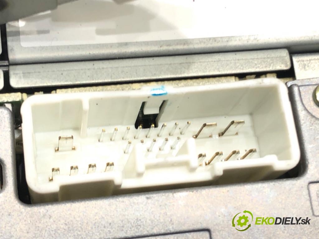 MAZDA 6 Station Wagon (GY) 2002 - 2008    2.0 (GYEW) 104 kW [141 KM] benzyna 2002 - 2007  RADIO GJ6G66DSXG02 (Audio zariadenia)