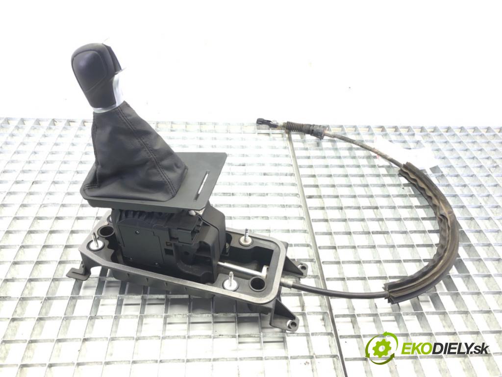 VW POLO VI (AW1, BZ1, AE1) 2017 - 2022    1.0 TSI 85 kW [115 KM] benzyna 2017 - 2022  Kulisa 2Q1713023T (Rýchlostné páky / kulisy)