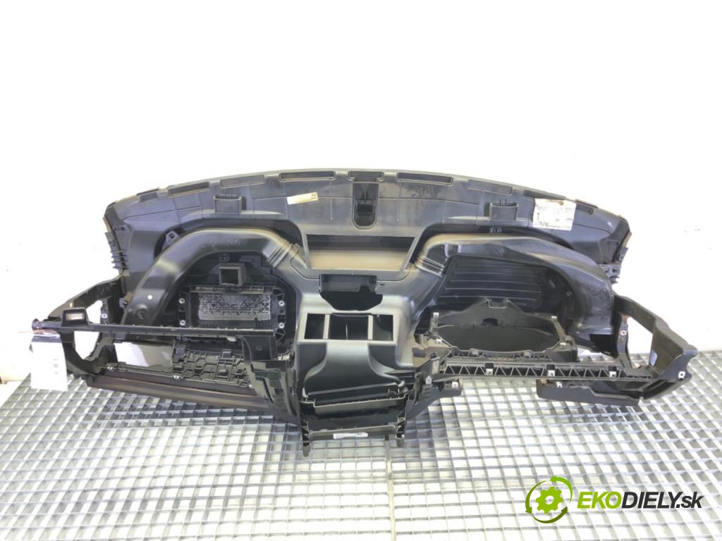 VW POLO VI (AW1, BZ1, AE1) 2017 - 2022    1.0 TSI 85 kW [115 KM] benzyna 2017 - 2022  Palubná doska  (Palubné dosky)