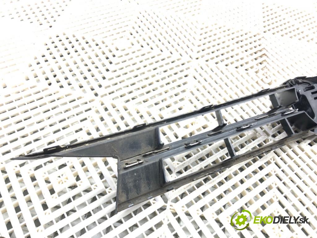 VW POLO VI (AW1, BZ1, AE1) 2017 - 2022    1.0 TSI 85 kW [115 KM] benzyna 2017 - 2022  mřížka maska 2G0853651K (Mřížky (masky) chladičů)