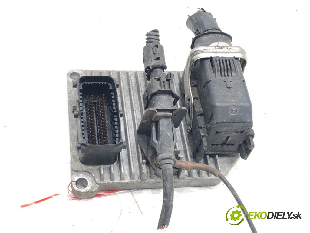 OPEL ASTRA G liftback (T98) 1998 - 2009    1.8 16V (F08, F48) 92 kW [125 KM] benzyna 2000 - 2005  riadiaca jednotka Motor 09158670 (Riadiace jednotky)