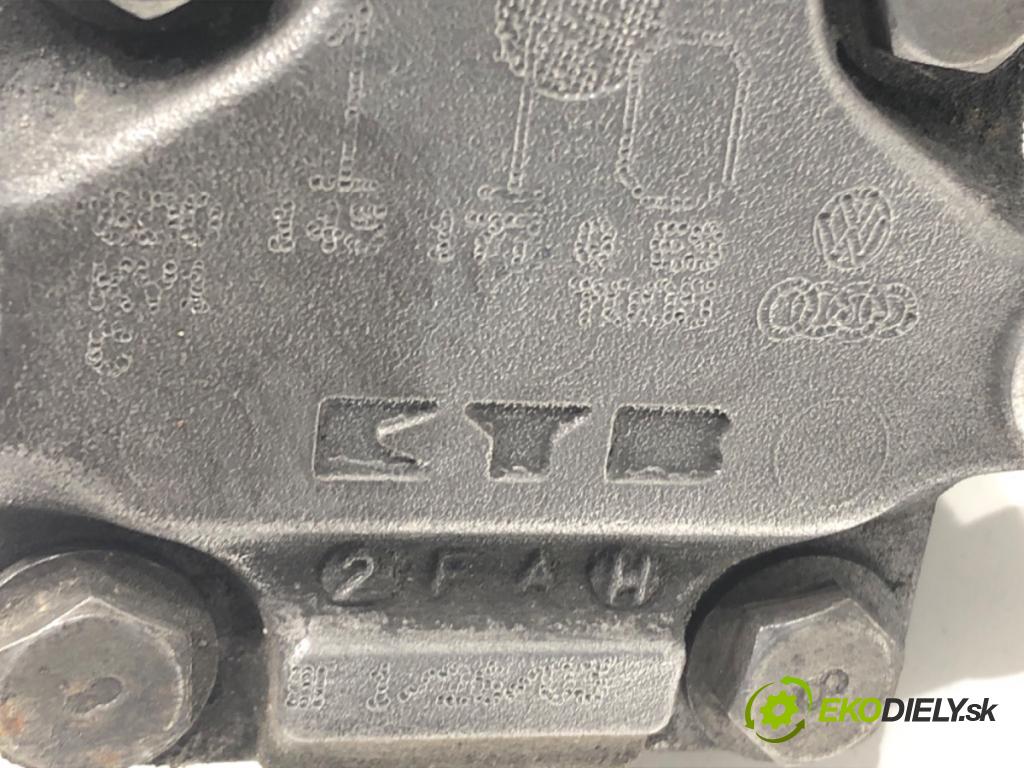 VW PASSAT B5.5 Variant (3B6) 2000 - 2005    1.9 TDI 96 kW [130 KM] olej napędowy 2000 - 2005  Pumpa servočerpadlo 8D0145177Q (Servočerpadlá, pumpy riadenia)