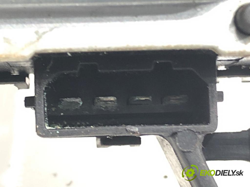 VW PASSAT B5.5 Variant (3B6) 2000 - 2005    1.9 TDI 96 kW [130 KM] olej napędowy 2000 - 2005  motor stěračů zadní část 3B9955711F
