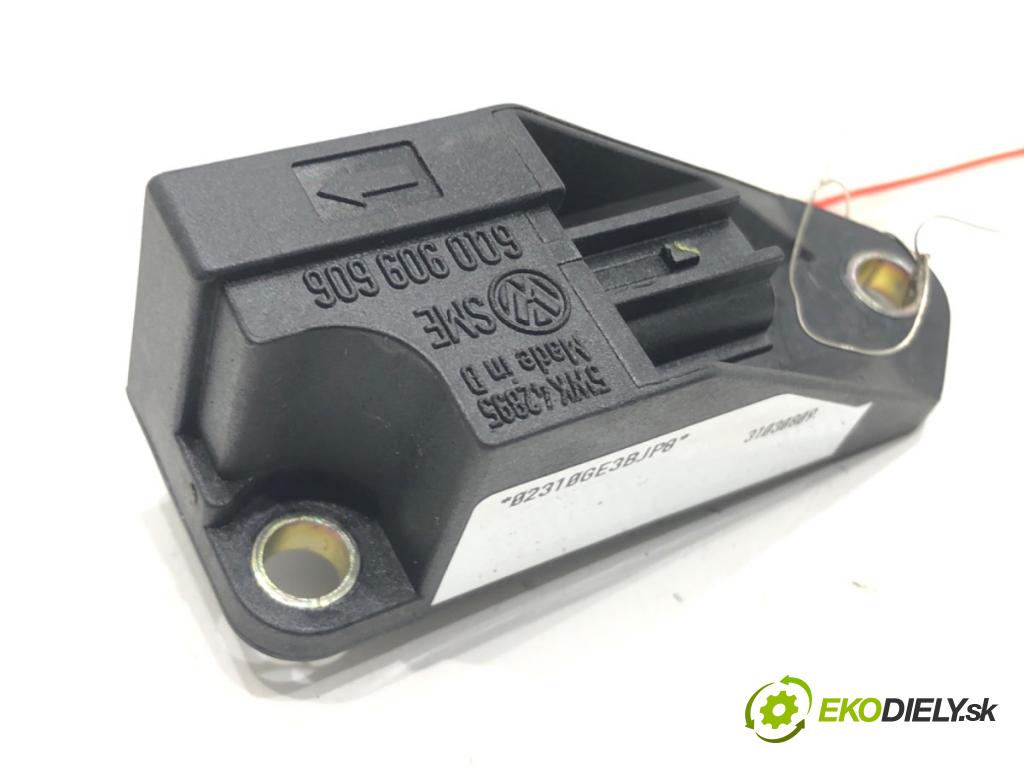 VW PASSAT B5.5 Variant (3B6) 2000 - 2005    1.9 TDI 96 kW [130 KM] olej napędowy 2000 - 2005  Snímač nárazu 6Q0909606 (Snímače nárazu)