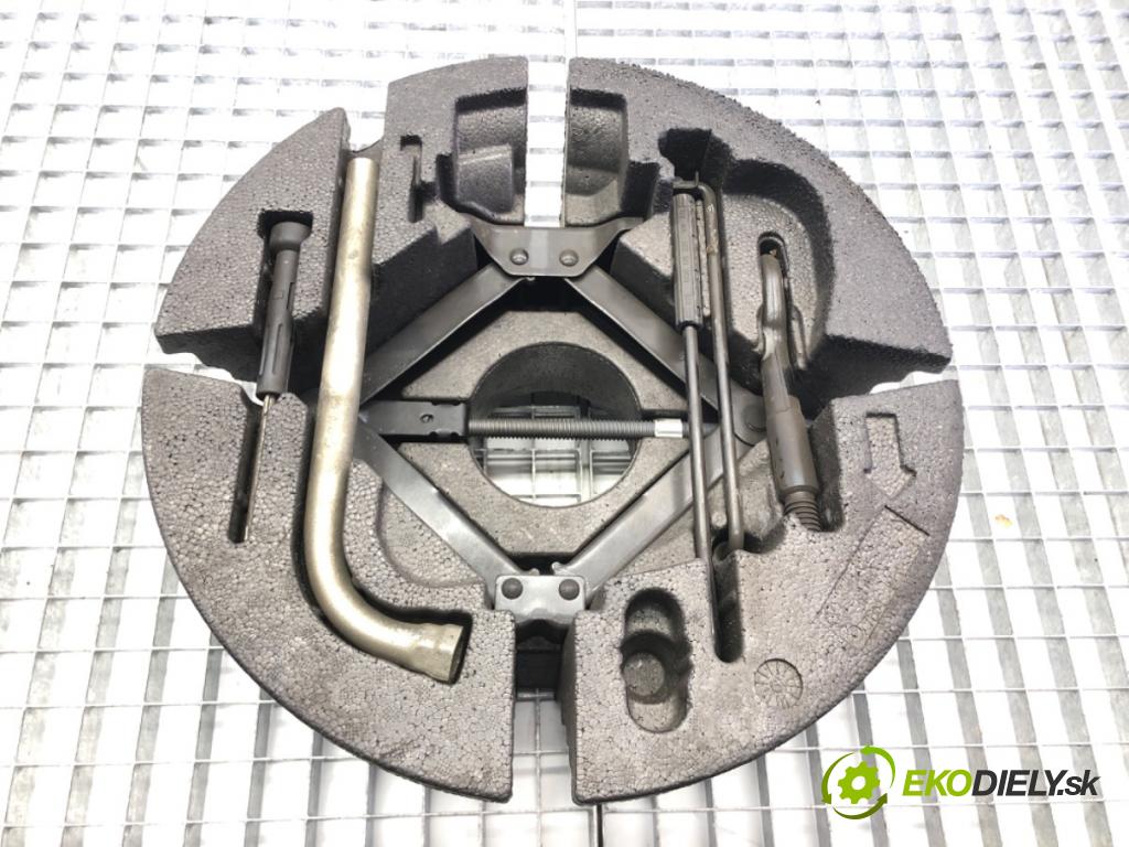 VW POLO VI (AW1, BZ1, AE1) 2017 - 2022    1.0 TSI 85 kW [115 KM] benzyna 2017 - 2022  Súprava naradí Mechanizmus 2G0012115M (Ostatné)