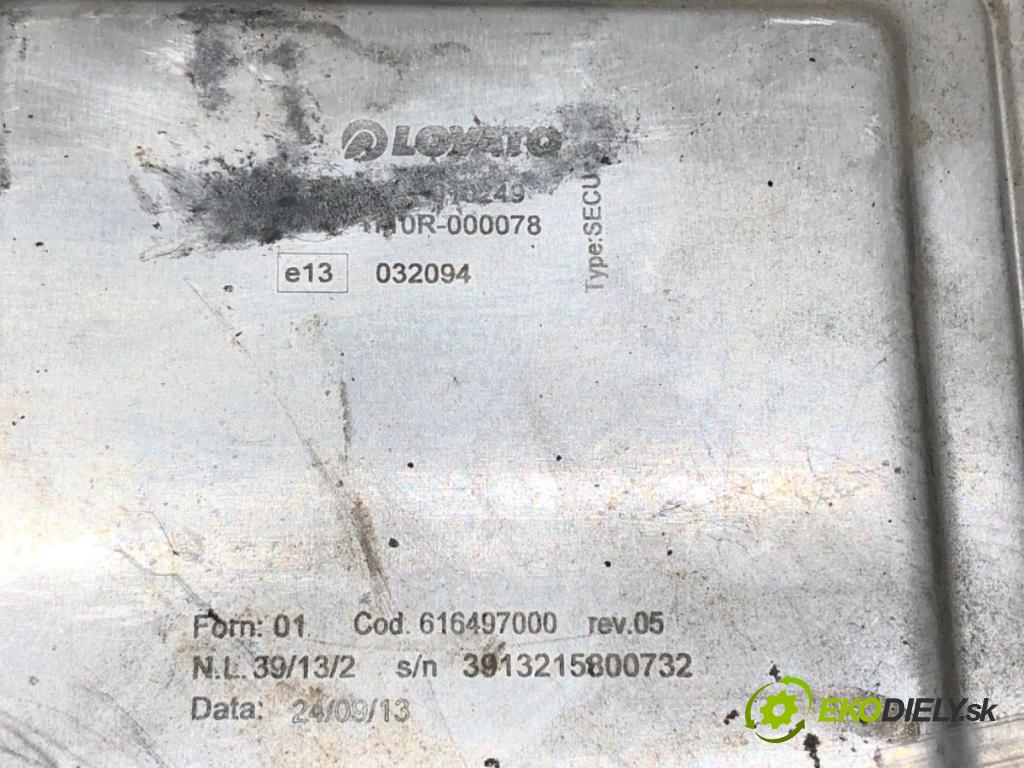 VW GOLF IV (1J1) 1997 - 2008    1.6 74 kW [100 KM] benzyna 1997 - 2004  riadiaca jednotka do plynu LPG 616497000 (Riadiace jednotky)