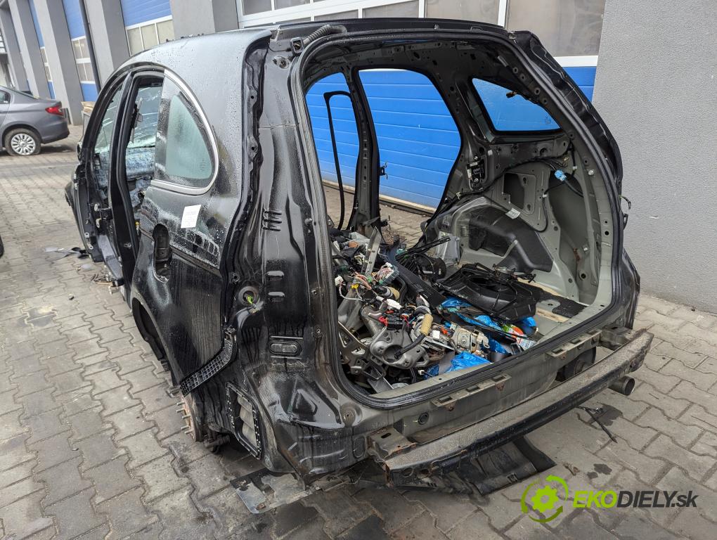 HONDA CR-V III (RE_) 2006 - 2022    2.0 i-VTEC (RE5, RE1) 110 kW [150 KM] benzyna 2007 - 2012  KAROSERIA ČTVRŤÁK blatník zadní část levý pravý střecha POŠTY: prahy