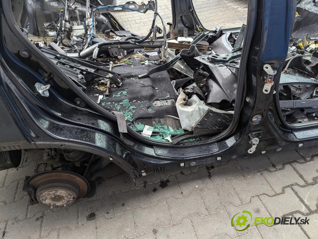 HONDA CR-V III (RE_) 2006 - 2022    2.0 i-VTEC (RE5, RE1) 110 kW [150 KM] benzyna 2007 - 2012  KAROSERIA ČTVRŤÁK blatník zadní část levý pravý střecha POŠTY: prahy