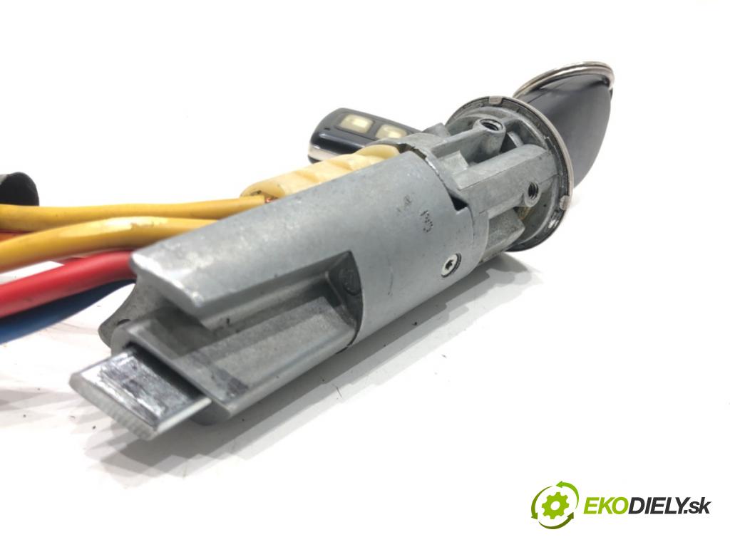 CITROEN XSARA PICASSO (N68) 1999 - 2012    1.8 16V 85 kW [115 KM] benzyna 2000 - 2005  spinačka  (Spínacie skrinky a kľúče)