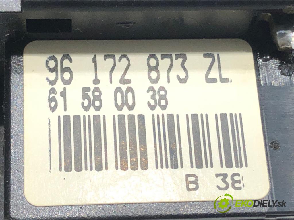 CITROEN XSARA PICASSO (N68) 1999 - 2012    1.8 16V 85 kW [115 KM] benzyna 2000 - 2005  Prepínač kombinovaný 96172873ZL (Prepínače, spínače, tlačidlá a ovládače kúrenia)