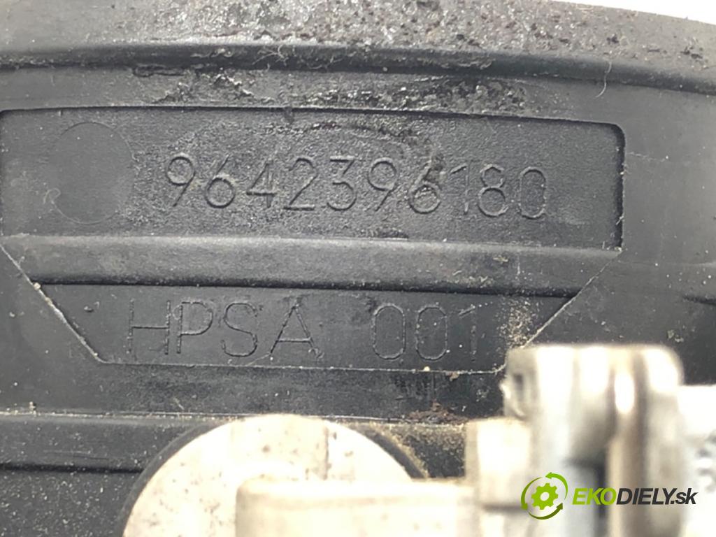 CITROEN XSARA PICASSO (N68) 1999 - 2012    1.8 16V 85 kW [115 KM] benzyna 2000 - 2005  Škrtiaca klapka 9642396180 (Škrtiace klapky)