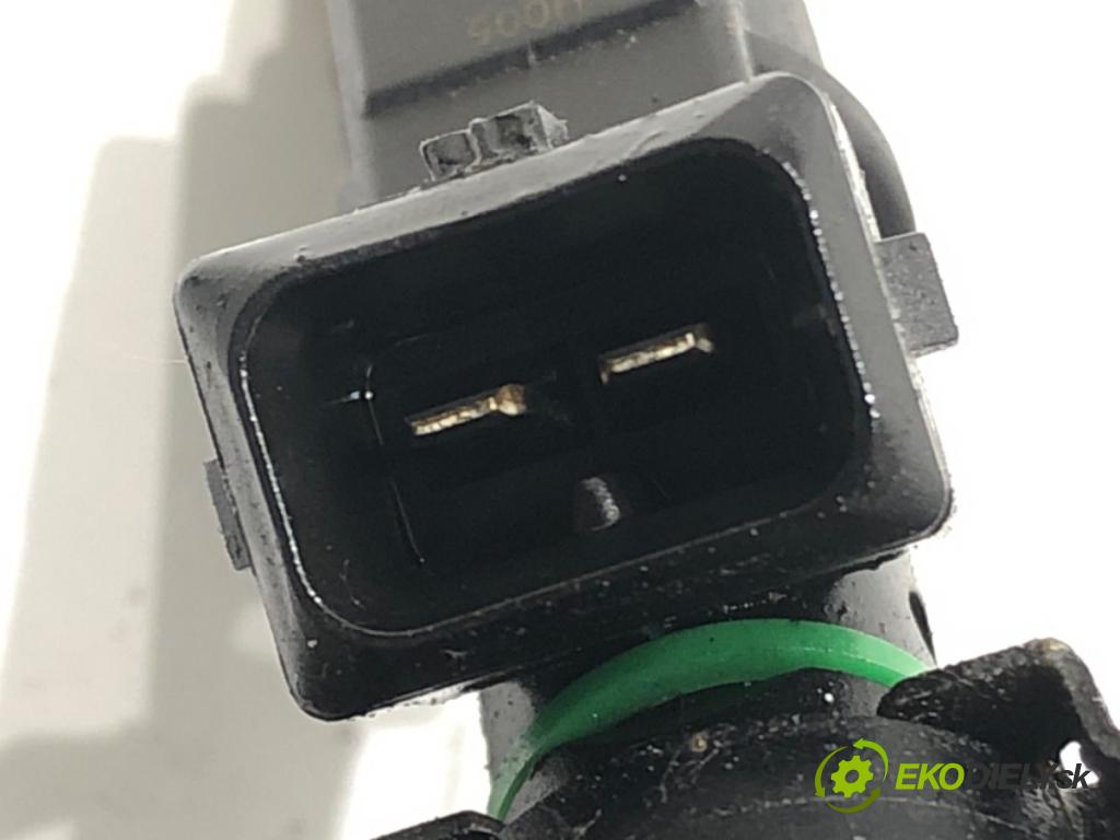 CITROEN XSARA PICASSO (N68) 1999 - 2012    1.8 16V 85 kW [115 KM] benzyna 2000 - 2005  Lišta vstrekovacia 01F005A (Vstrekovacie lišty)