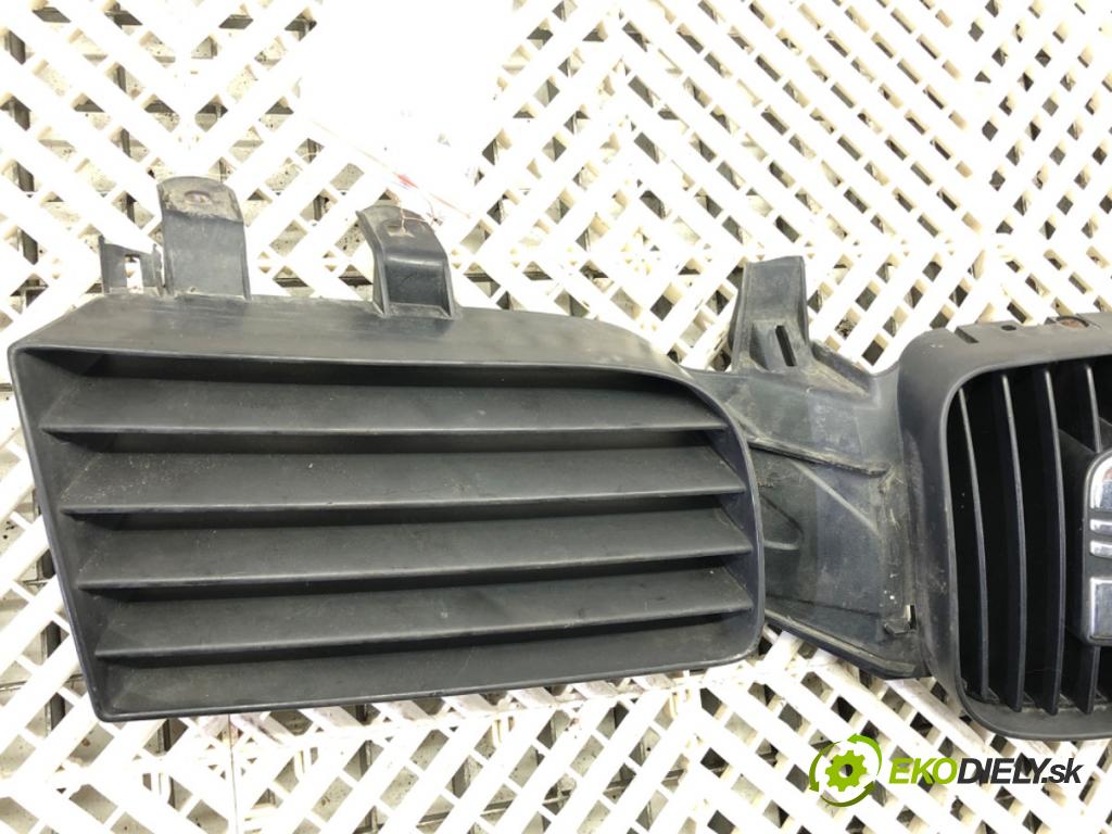 SEAT LEON (1M1) 1999 - 2006    ---  mřížka maska 1M0853651F (Mřížky (masky) chladičů)