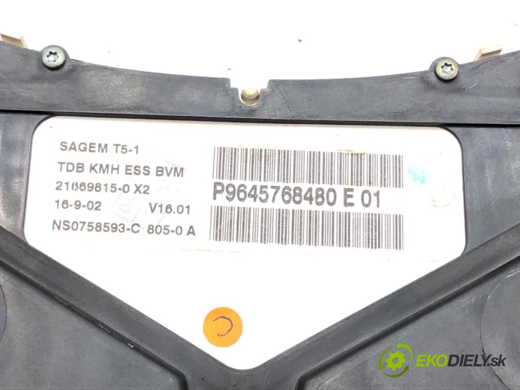PEUGEOT 307 SW (3H) 2002 - 2009    2.0 16V 100 kW [136 KM] benzyna 2002 - 2005  Prístrojovka 9645768480 (Prístrojové dosky, displeje)