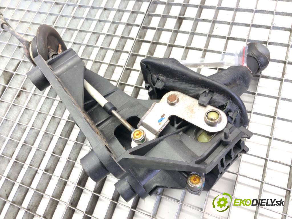 PEUGEOT 307 SW (3H) 2002 - 2009    2.0 16V 100 kW [136 KM] benzyna 2002 - 2005  Kulisa  (Rýchlostné páky / kulisy)