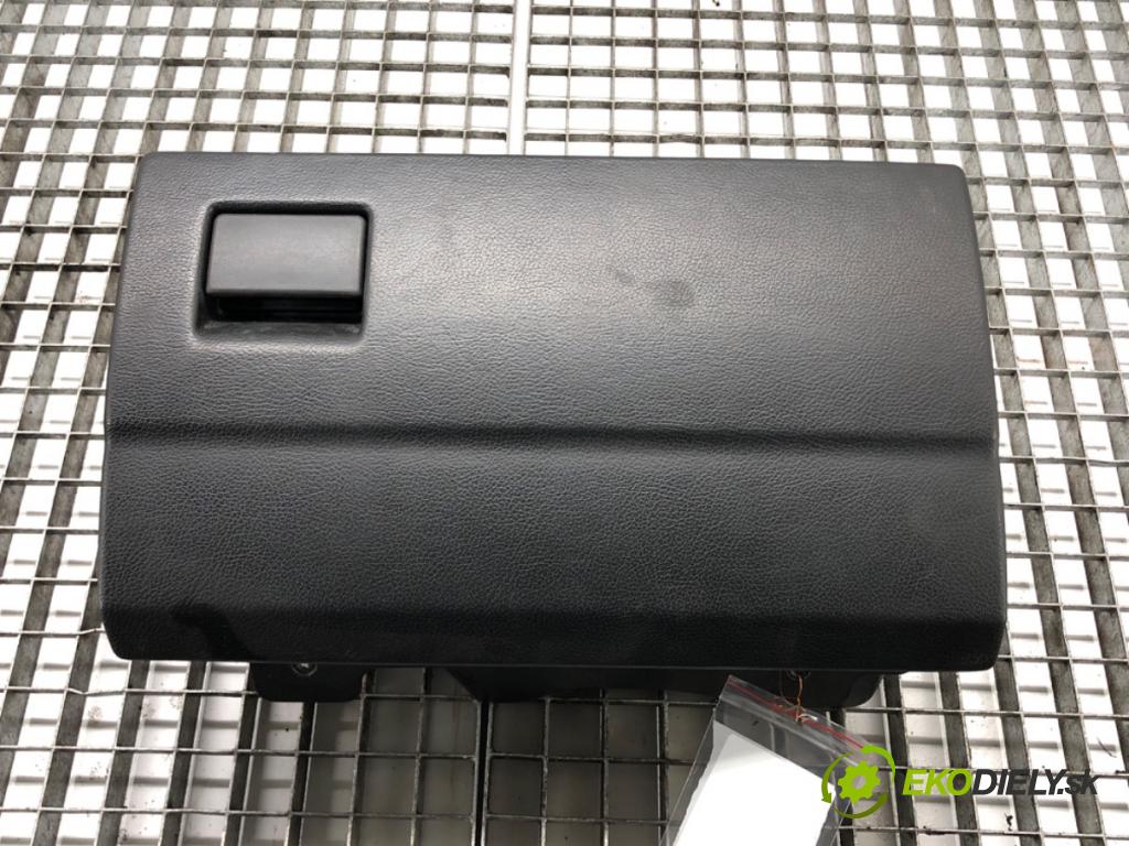 OPEL ZAFIRA A nadwozie wielkoprzestrzenne (MPV) (T98) 1999 - 2005    2.0 DTI 16V (F75) 74 kW [101 KM] olej napędowy 2000 - 2005  Priehradka, kastlík spolujazdca 24455400 (Priehradky, kastlíky)