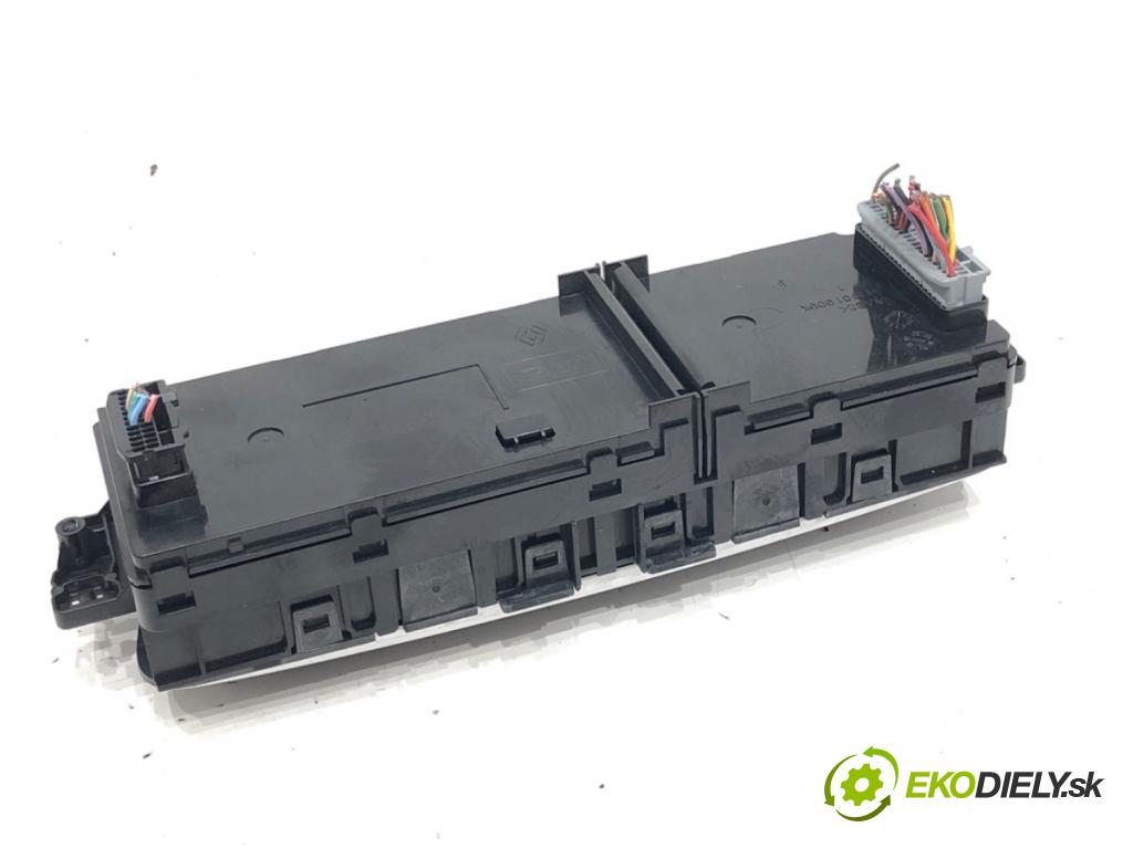 RENAULT GRAND SCÉNIC III (JZ0/1_) 2009 - 2022    2.0 dCi (JZ0Y) 110 kW [150 KM] olej napędowy 2009 - 2022  Panel ovládania kúrenia T1001909K (Prepínače, spínače, tlačidlá a ovládače kúrenia)