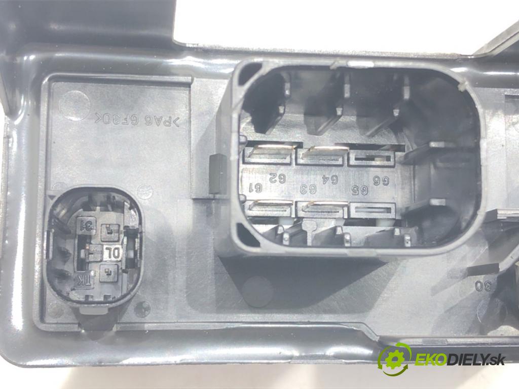 MERCEDES-BENZ KLASA A (W168) 1997 - 2005    A 170 CDI (168.009, 168.109) 70 kW [95 KM] olej napędowy 2001 - 2004  relé sviečok žhavenia 0255452832 (Relé)