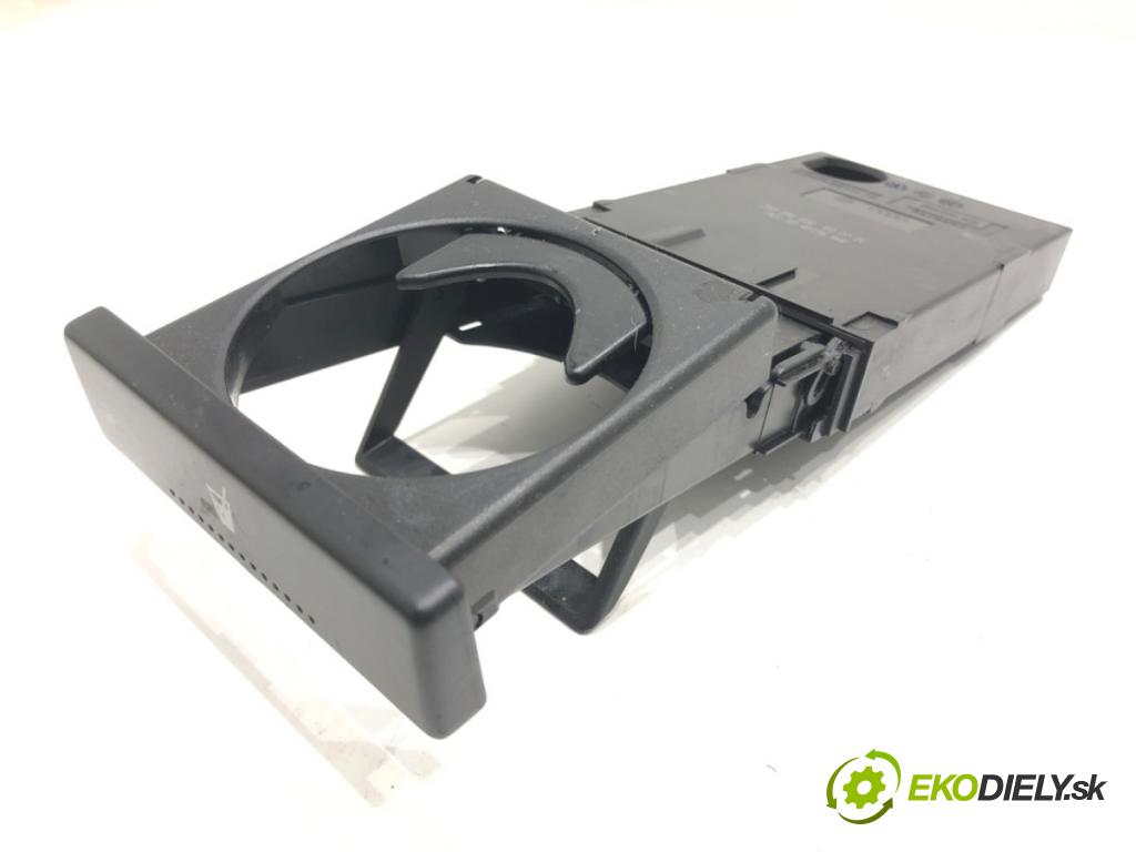 VW SHARAN (7M8, 7M9, 7M6) 1995 - 2010    1.9 TDI 85 kW [115 KM] olej napędowy 2000 - 2010  Držiak na nápoje 7M3858602 (Úchyty, držiaky na nápoje)