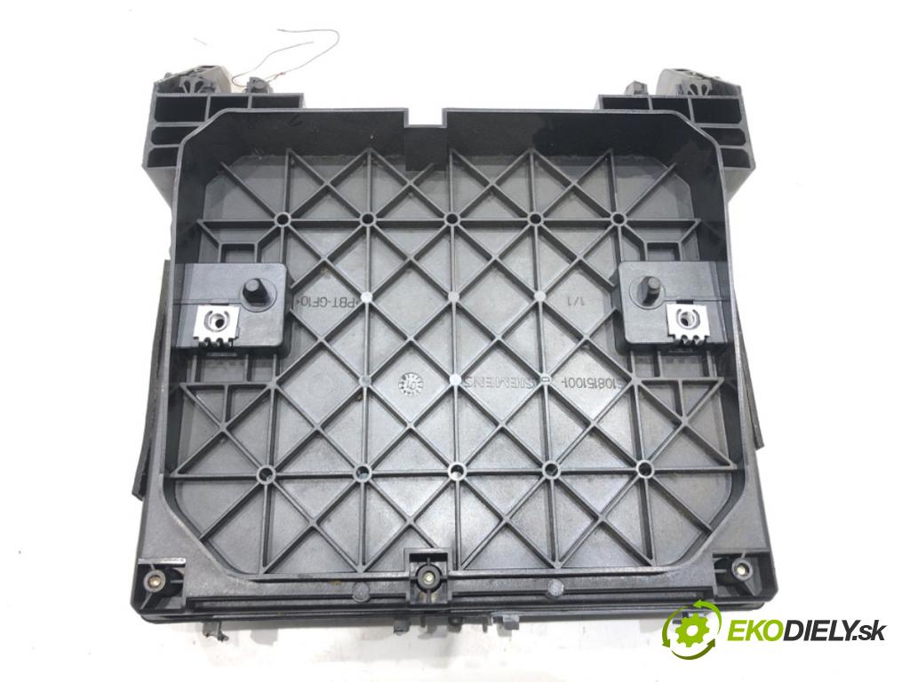 VW SHARAN (7M8, 7M9, 7M6) 1995 - 2010    1.9 TDI 85 kW [115 KM] olej napędowy 2000 - 2010  modul BSI  (Pojistkové skříňky)